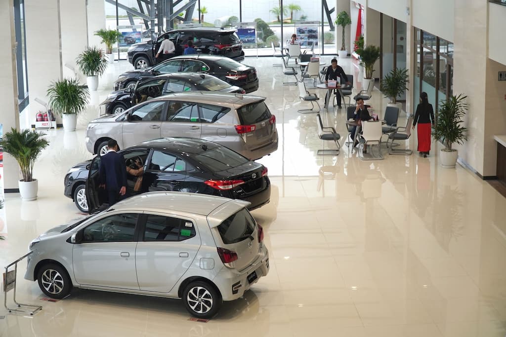 showroom-toyota-phu-tho-scaled
